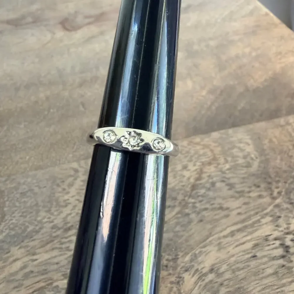 Boho silver ring band - size 6.75